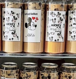 Bí Quyết In Tem Dán Chai Nhựa Hút Khách Cực Độc Đáo In tem dan chai nhua 1
