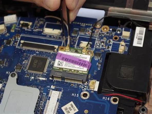 Top 10 Địa Chỉ Sửa Laptop Uy Tín Nhất Tại TP Hồ Chí Minh