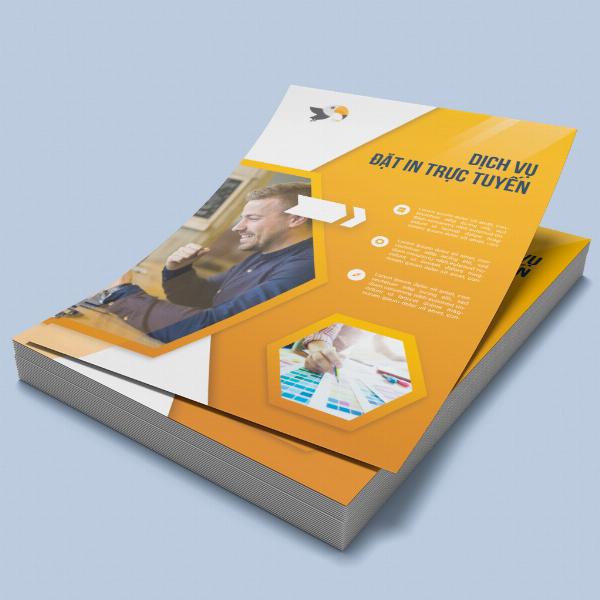 Mẫu thiết kế tờ rơi đẹp mắt, ấn tượng với hình ảnh sản phẩm chất lượng cao và thông tin khuyến mãi hấp dẫn.